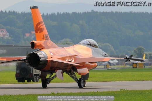2009-06-26 Zeltweg Airpower 1699 General Dynamics F-16 Fighting Falcon - Dutch Air Force